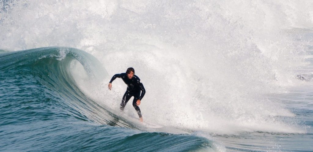 Surfer’s Ear - In the Prairies? 3 Surfers Ear - man surfing